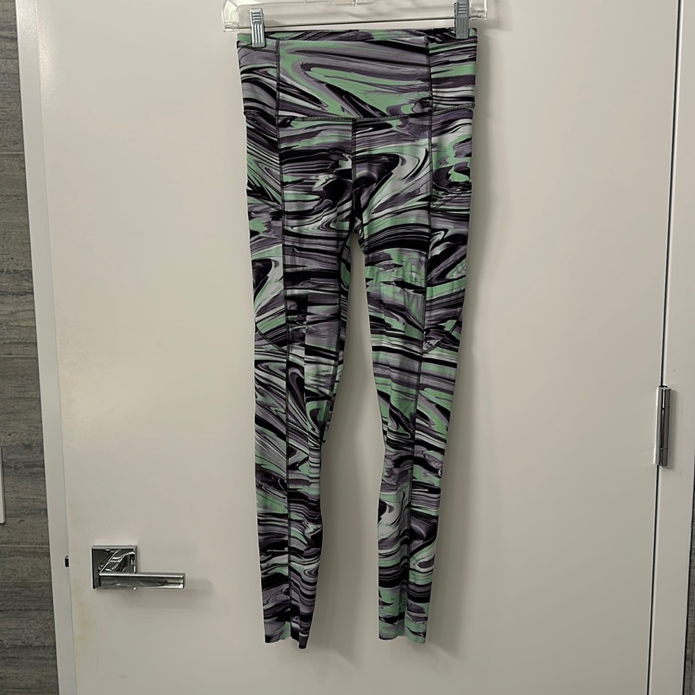 Swift Speed High-Rise Tight 28"